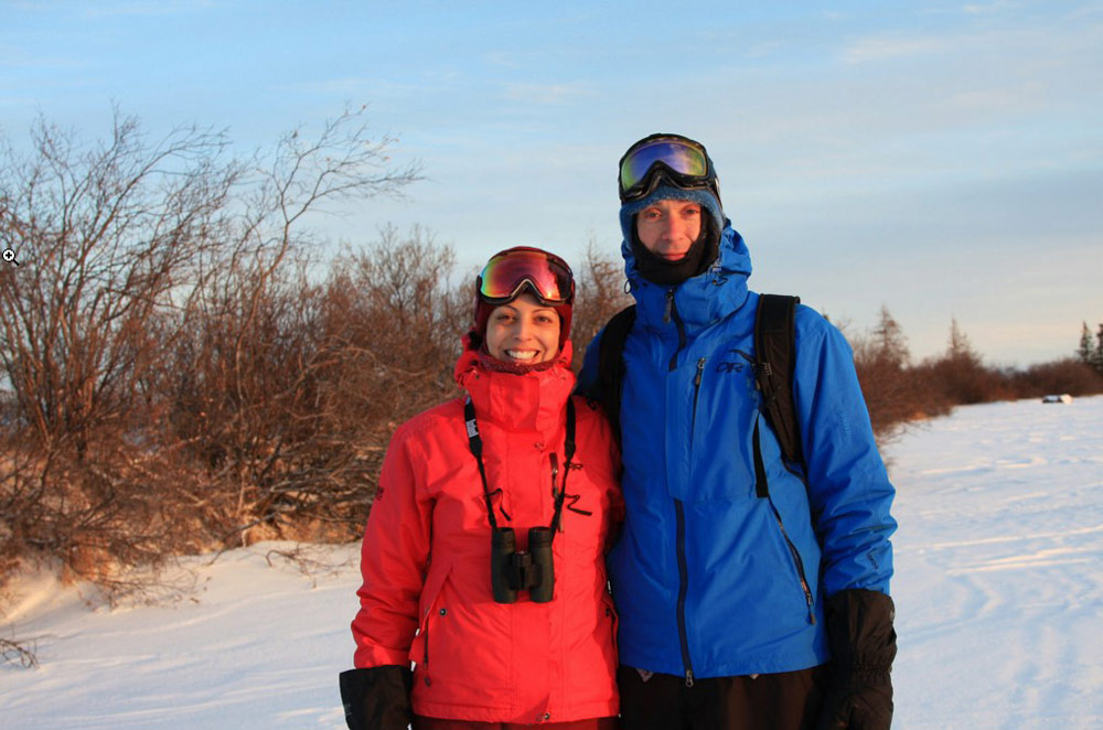 Newlyweds married in Chicago Marathon spend honeymoon hiking with polar bears