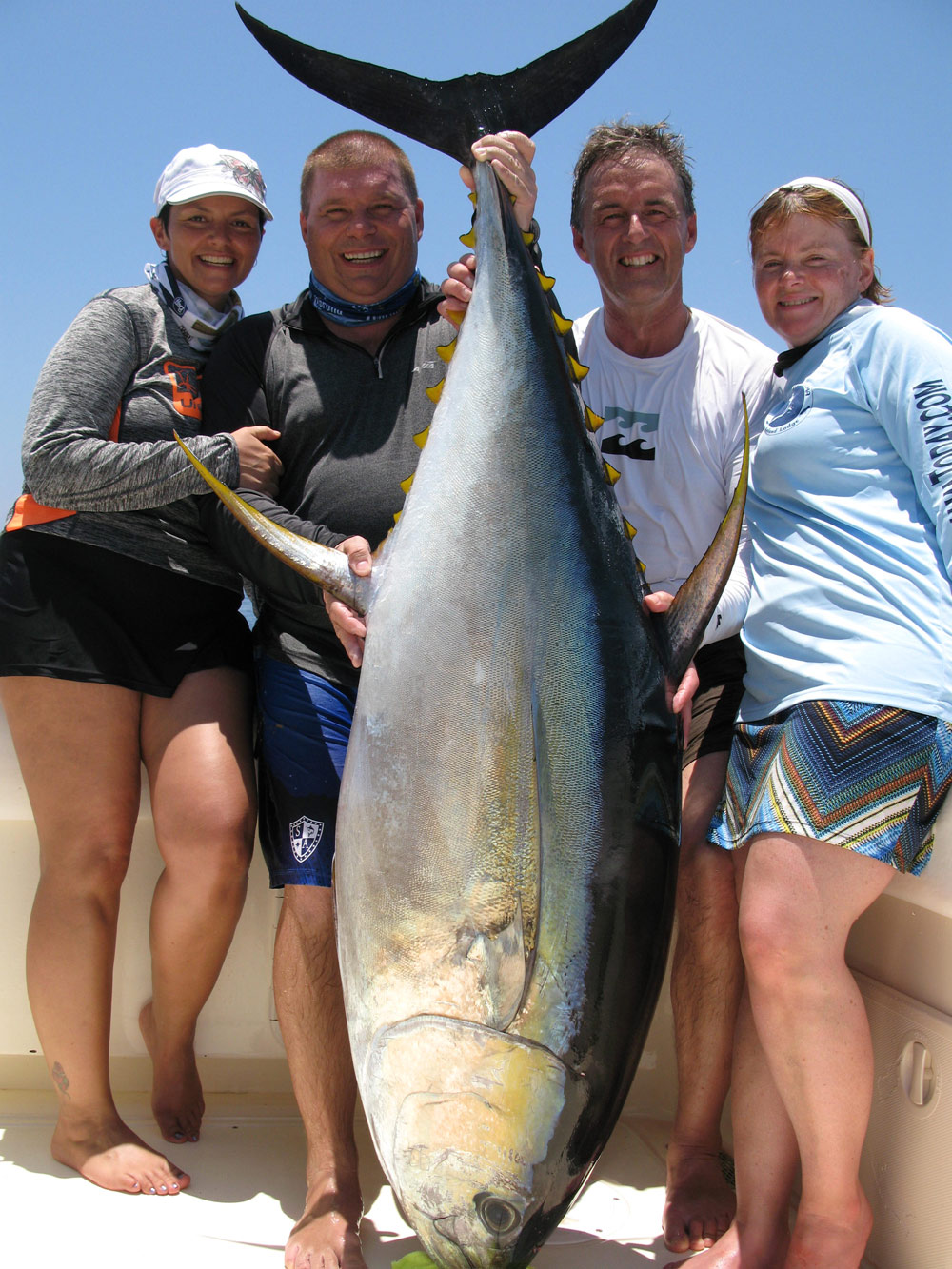 Monster tuna! L to R Doreen Booth, Nolan Booth, Mike Reimer, Jeanne Reimer.