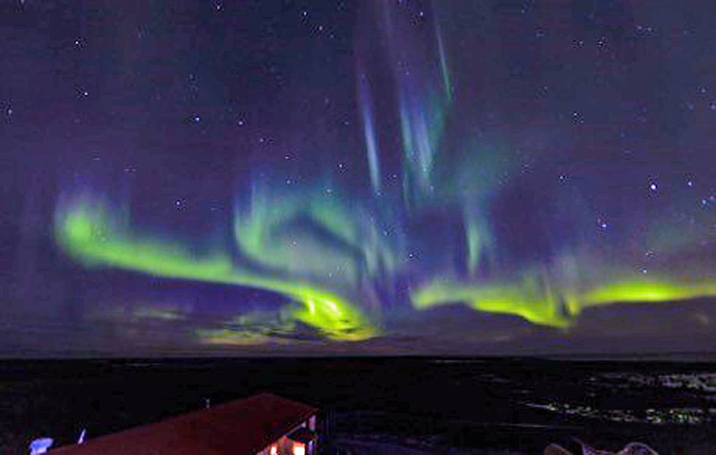 Northern lights at Nanuk. Photo by Churchill Wild guide Boomer Jerritt.