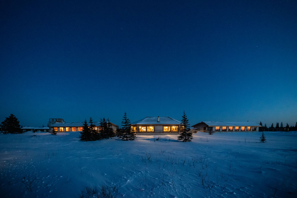 Nanuk Polar Bear Lodge. Den Emergence Quest. Fabienne Jansen photo.