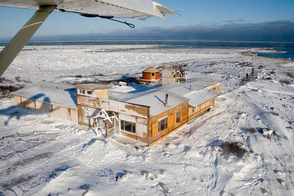 Seal River Heritage Lodge was winterized in 1999 and became the home of Churchill Wild's newest fall Polar Bear Photo Safari. Wendy Kaveney photo.