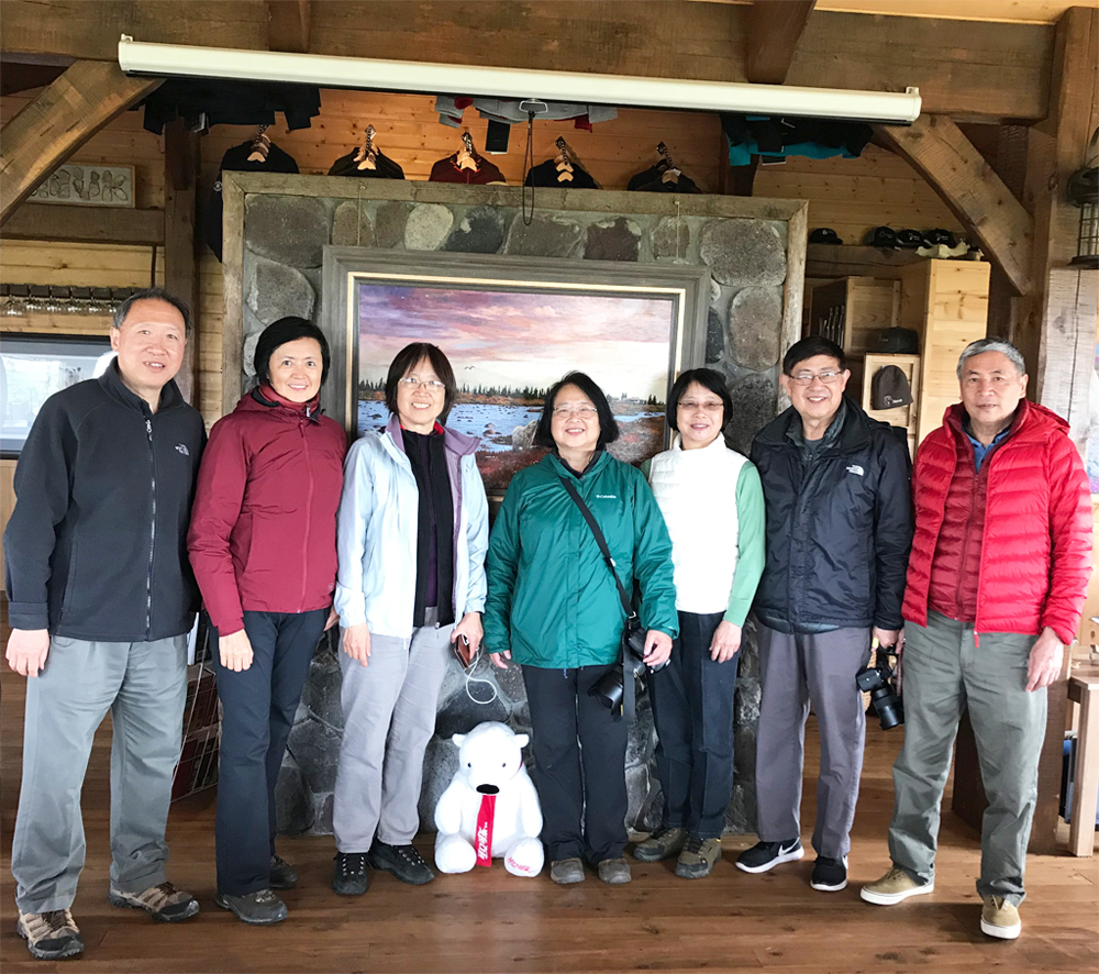 An Xiao and group on the Arctic Discovery at Nanuk Polar Bear Lodge.