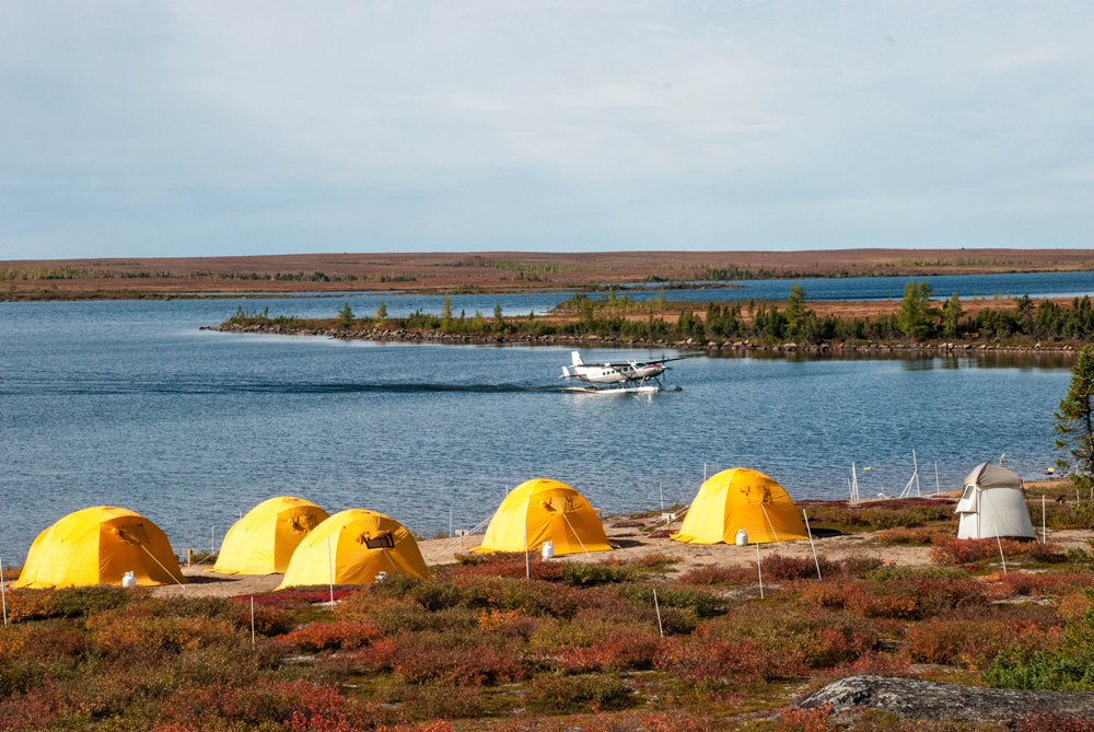 Tundra Camp at Schmok Lake. Anja Kolb-Kokocinski photo.