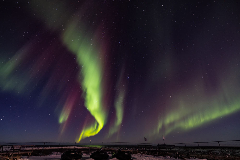 Northern lights at Seal River Heritage Lodge. Bobbie Baird photo.