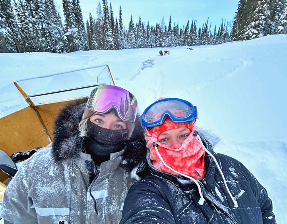 Emma Dickins (left) and guide Shayna Plett at Nanuk Polar Bear Lodge on the Nanuk Emergence Quest.