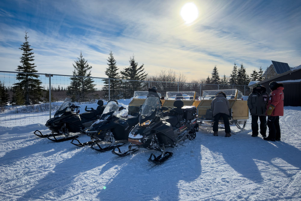 Ready to roll at Nanuk Polar Bear Lodge. Fabienne Jansen / ArcticWild.net photo.
